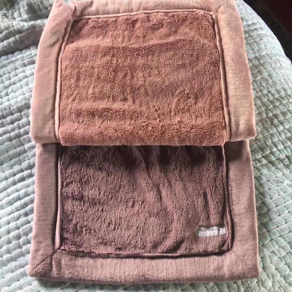 Saranoni bundle